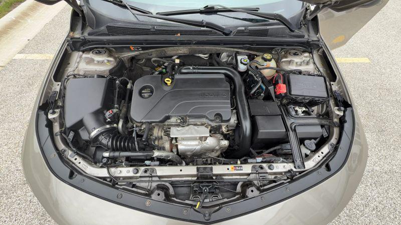 2022 Chevrolet Malibu FWD LT
