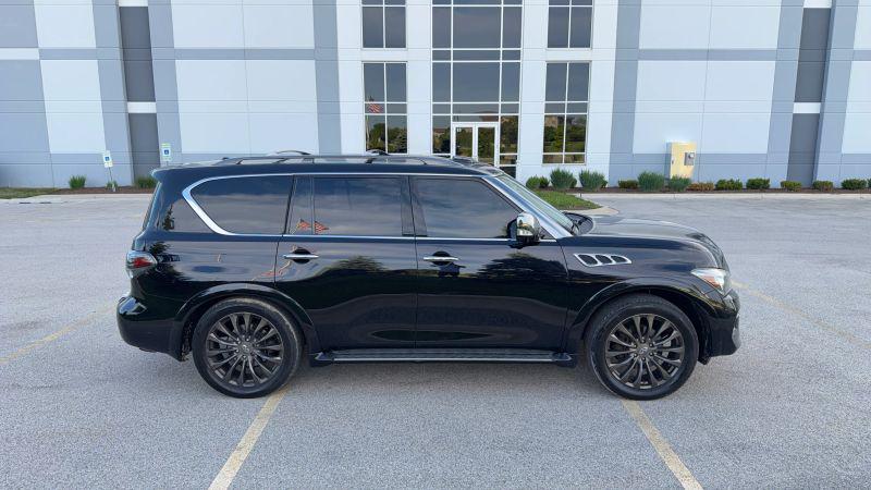 2017 INFINITI QX80 Limited