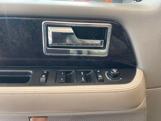 2016 Lincoln Navigator Select
