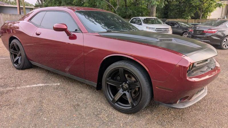 2019 Dodge Challenger SXT
