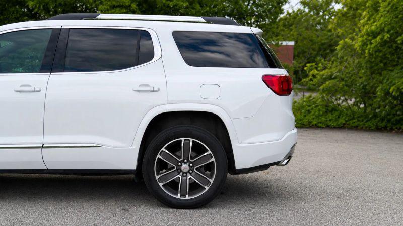 2017 GMC Acadia Denali