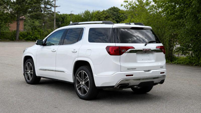 2017 GMC Acadia Denali