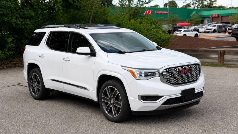 2017 GMC Acadia Denali