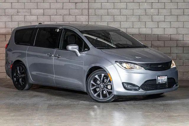 2018 Chrysler Pacifica Touring Plus