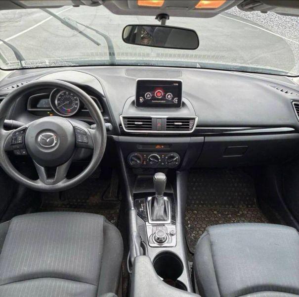 2016 Mazda Mazda3 i Sport
