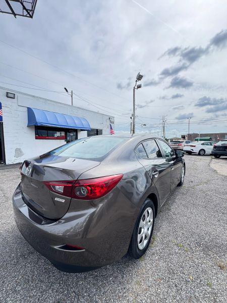 2015 Mazda Mazda3 i Sport