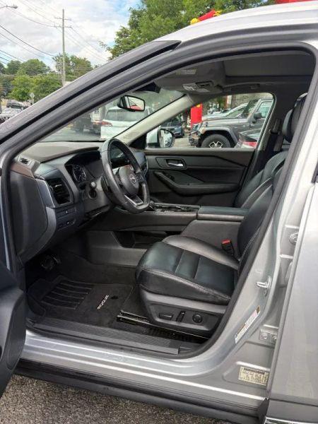 2022 Nissan Rogue SL Intelligent AWD
