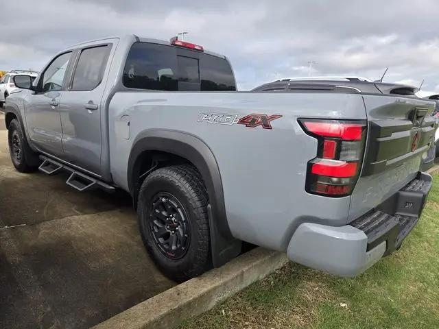 2025 Nissan Frontier Crew Cab Long Bed PRO-4X 4x4