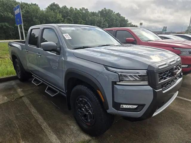 2025 Nissan Frontier Crew Cab Long Bed PRO-4X 4x4