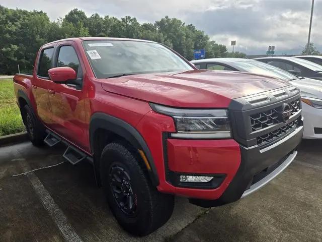 2025 Nissan Frontier Crew Cab PRO-4X 4x4