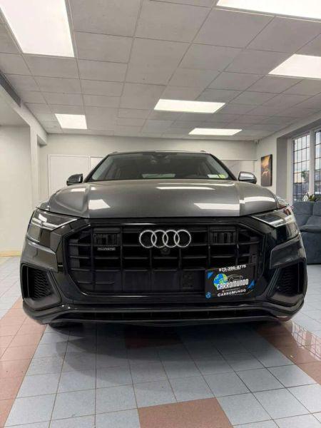 2020 Audi Q8 Premium Plus 55 TFSI quattro Tiptronic