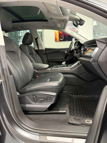 2020 Audi Q8 Premium Plus 55 TFSI quattro Tiptronic
