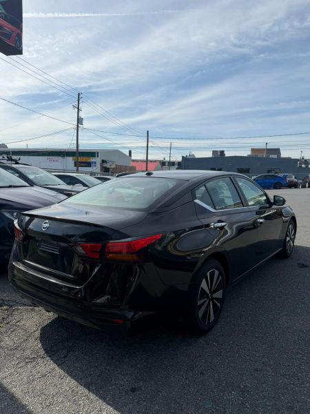 2022 Nissan Altima SV FWD