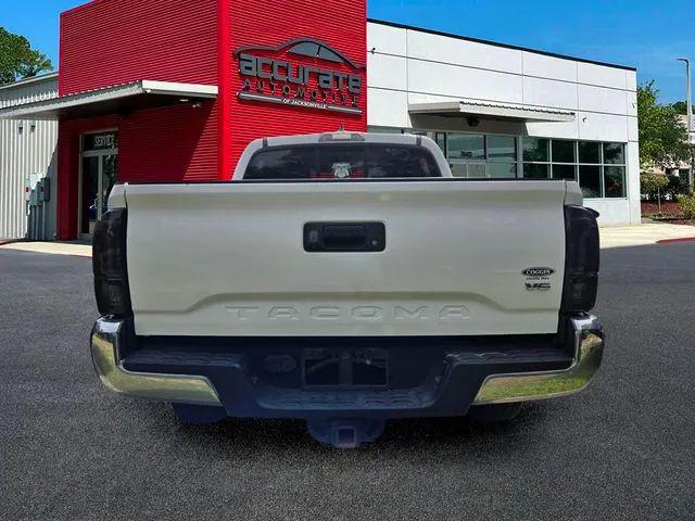 2017 Toyota Tacoma SR5 V6