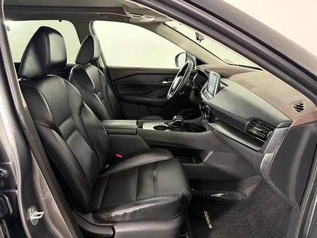 2022 Nissan Rogue SV FWD