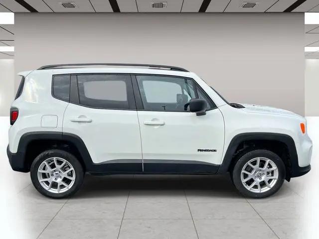 2023 Jeep Renegade Latitude 4x4