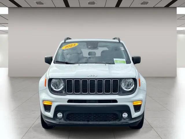 2023 Jeep Renegade Latitude 4x4