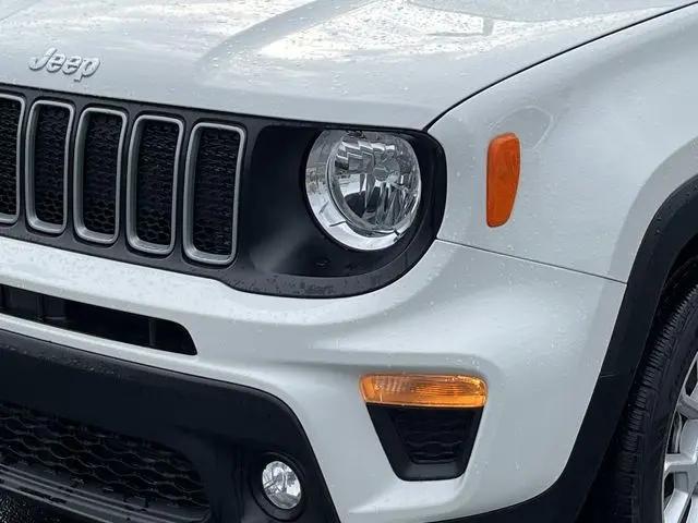 2023 Jeep Renegade Latitude 4x4