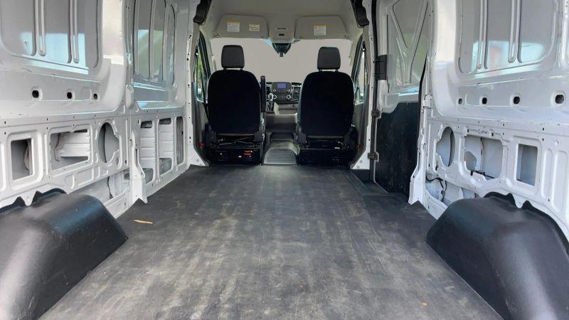 2024 Ford Transit Cargo Van Medium Roof w/LWB