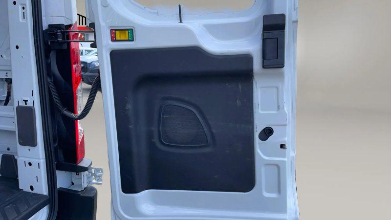 2024 Ford Transit Cargo Van Medium Roof w/LWB