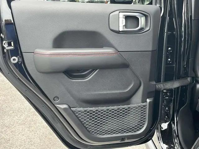 2026 Jeep Wrangler 4-Door Recon 4x4