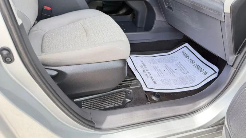 2022 Toyota Sienna LE