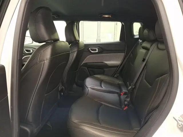 2024 Jeep Compass Latitude Lux FWD