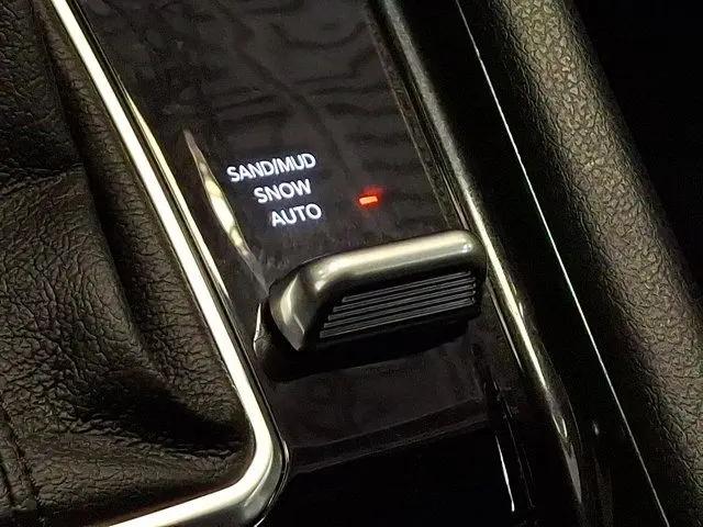 2024 Jeep Compass Latitude Lux FWD