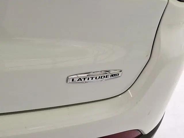 2024 Jeep Compass Latitude Lux FWD
