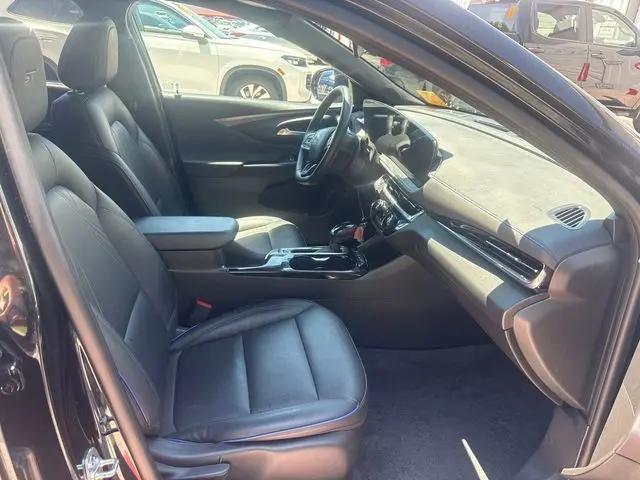 2025 Buick NV Sport Touring FWD