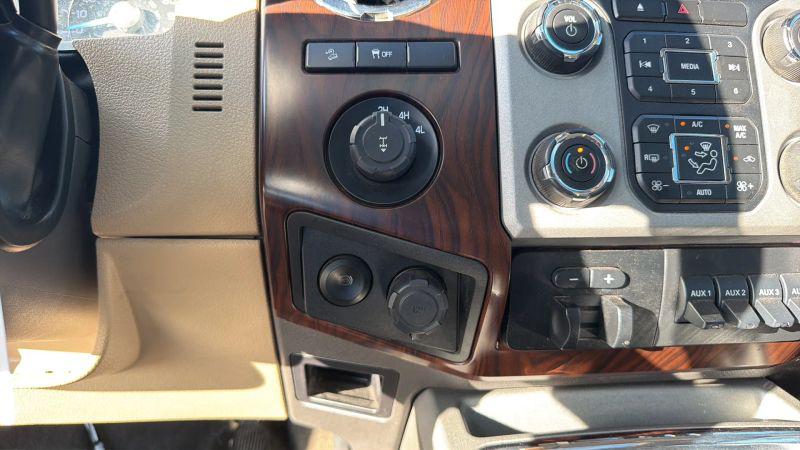2015 Ford F-250 LARIAT