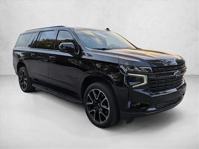2023 Chevrolet Suburban 2WD RST