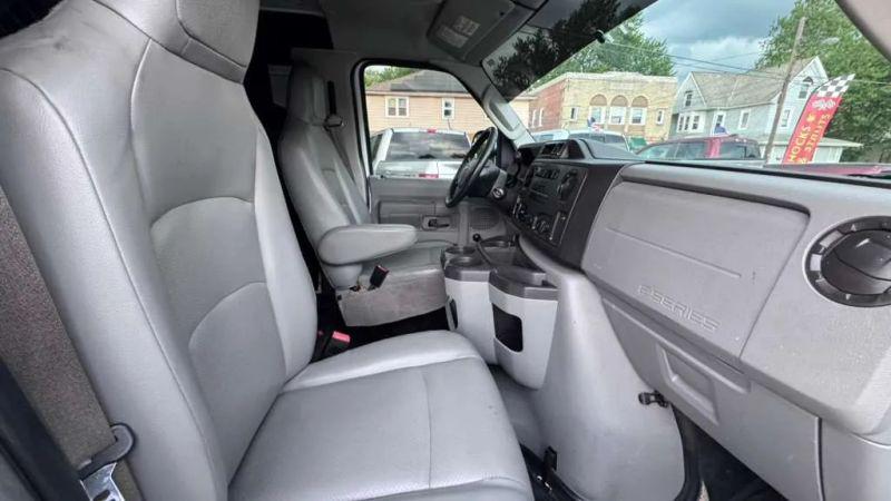 2013 Ford E-150 Commercial