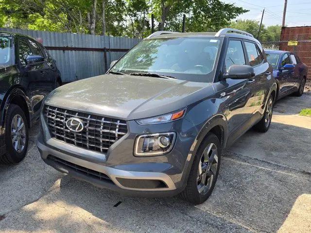 2025 Hyundai Venue SEL for sale in Katy, TX