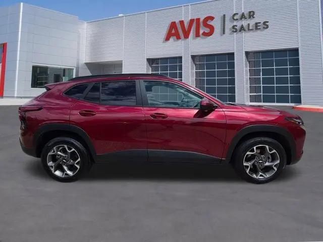 2025 Chevrolet Trax FWD LT