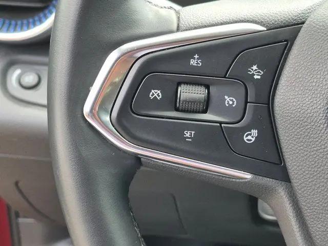 2025 Chevrolet Trax FWD LT