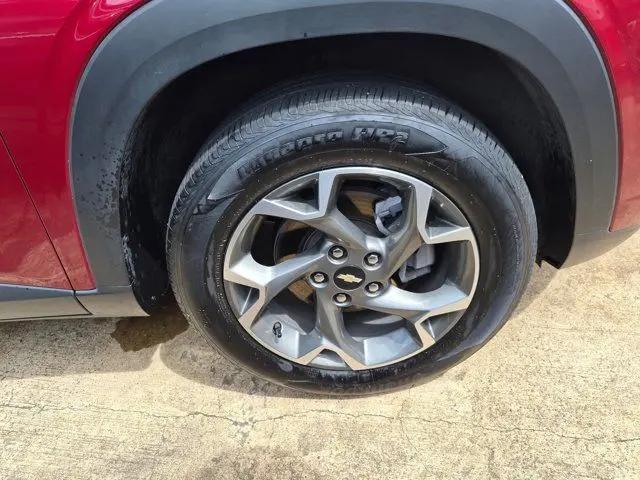2025 Chevrolet Trax FWD LT