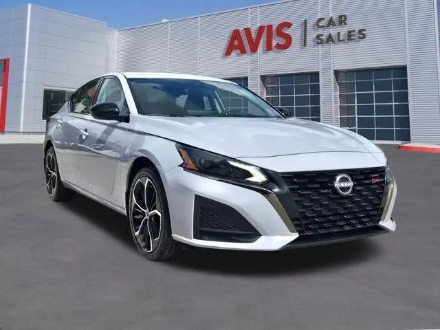 2025 Nissan Altima SR AWD