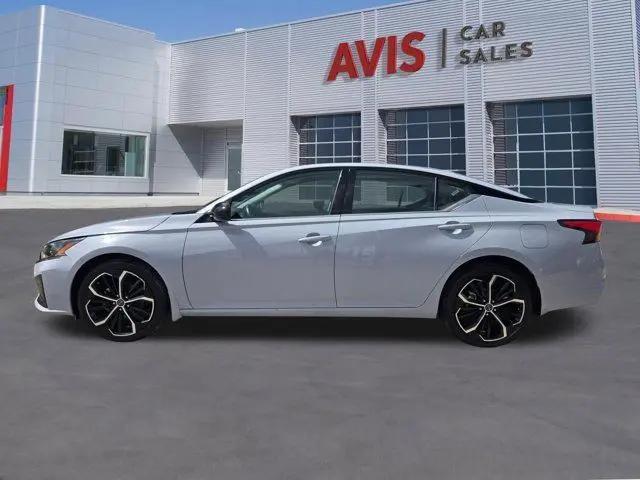 2025 Nissan Altima SR AWD