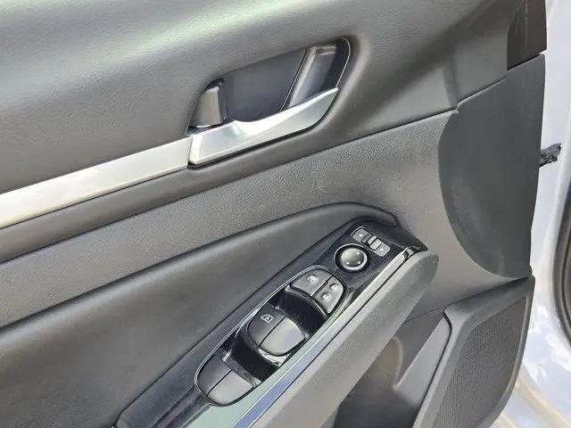 2025 Nissan Altima SR AWD