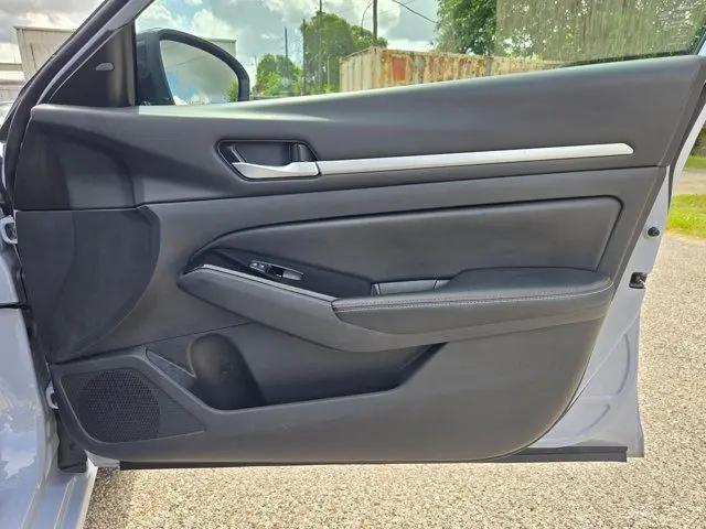 2025 Nissan Altima SR AWD