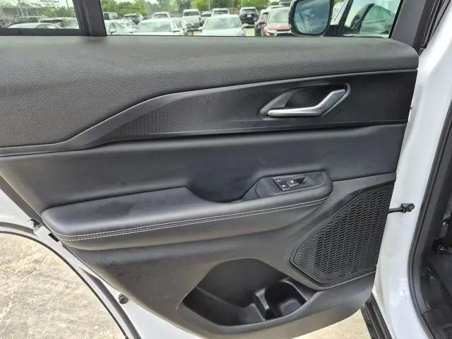 2025 Jeep Grand Cherokee Altitude 4x4