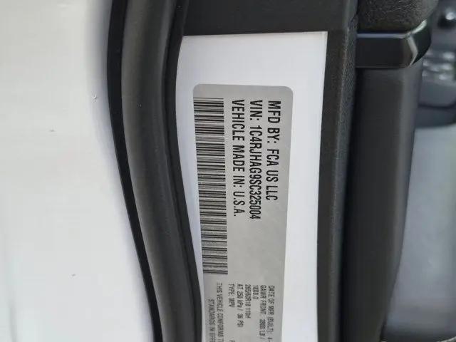 2025 Jeep Grand Cherokee Altitude 4x4