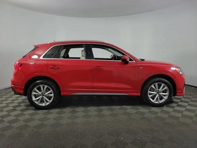 2024 Audi Q3 Premium 45 TFSI S line quattro Tiptronic