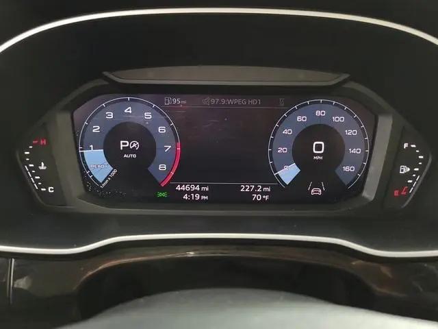 2024 Audi Q3 Premium 45 TFSI S line quattro Tiptronic