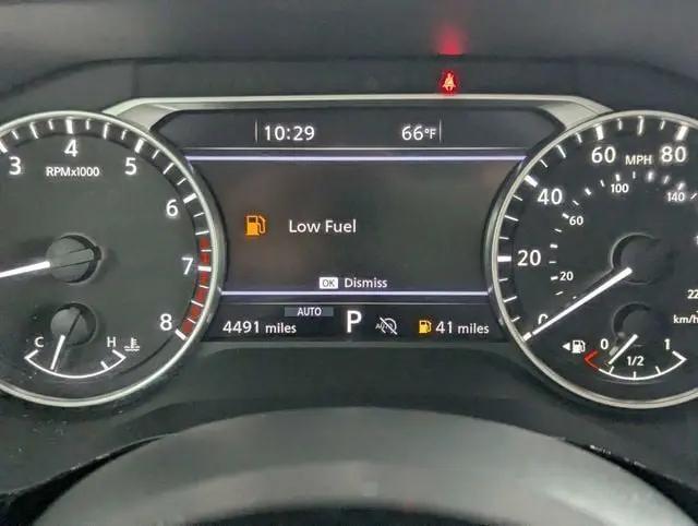 2025 Nissan Pathfinder SL 4WD