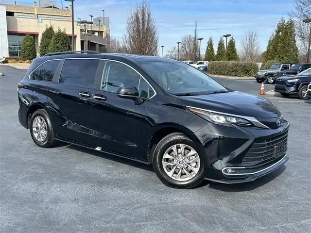 2024 Toyota Sienna XLE for sale in Cornelius, NC