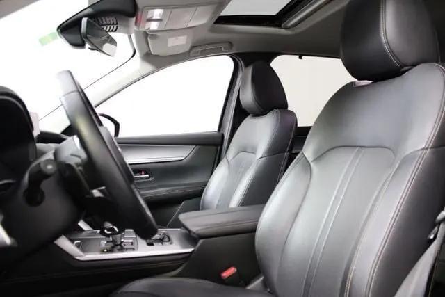 2024 Mazda X-90 3.3 Turbo Preferred Plus