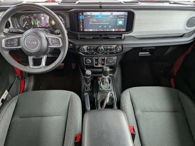 2024 Jeep Wrangler 4xe Sahara 4xe