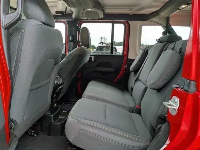 2024 Jeep Wrangler 4xe Sahara 4xe